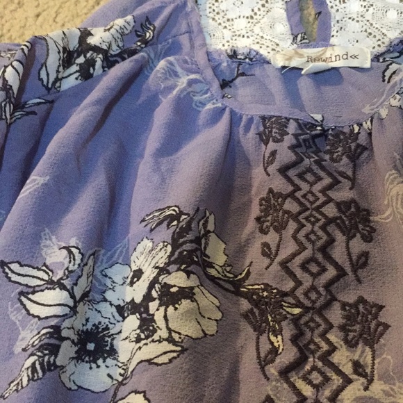 Purple open shoulder long sleeve spaghetti strap - Picture 2 of 2